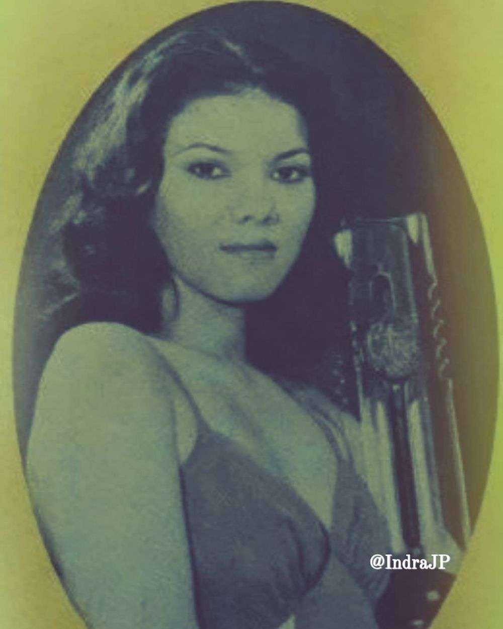 Pemeran di Film Suzanna Ini Ternyata Nenek Ariel Tatum, Paras Cantiknya Bikin Kagum!