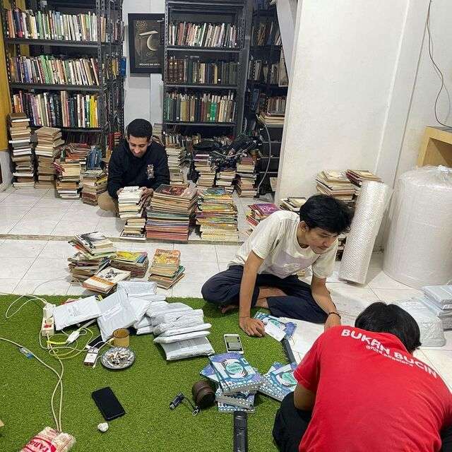 4 Potret Rumah Mewah Para Habib Terkenal, Milik Habib Syach Paling Megah Bak Istana!