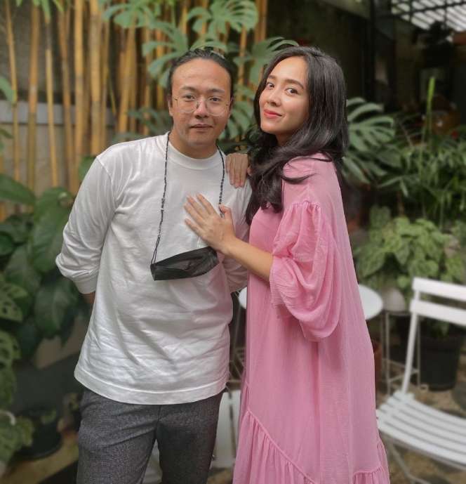 6 Artis yang Melahirkan Anak Pertama di 2022, Ada yang Menanti Selama 12 Tahun