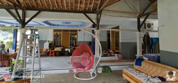 9 Penampakan Rumah TKW Warisan dari Kakek Angkat Arab, Dapat Kiriman Uang Untuk Renovasi