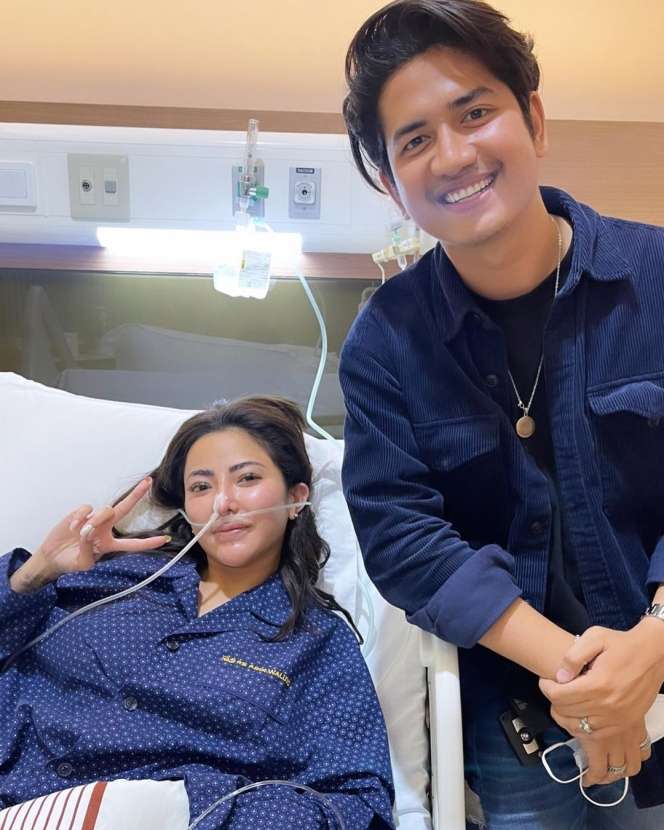 10 Potret Ayu Aulia, Cewek Cantik di Video Mesra Bareng Zikri Daulay Ternyata Politikus