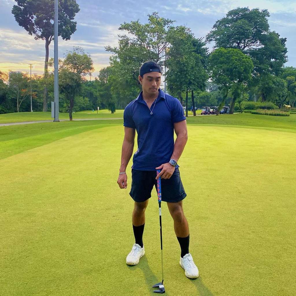 10 Potret Austin Alexander, Pria Ganteng yang Dijodohkan dengan Fuji, Bikin Thariq Halilintar Galau!