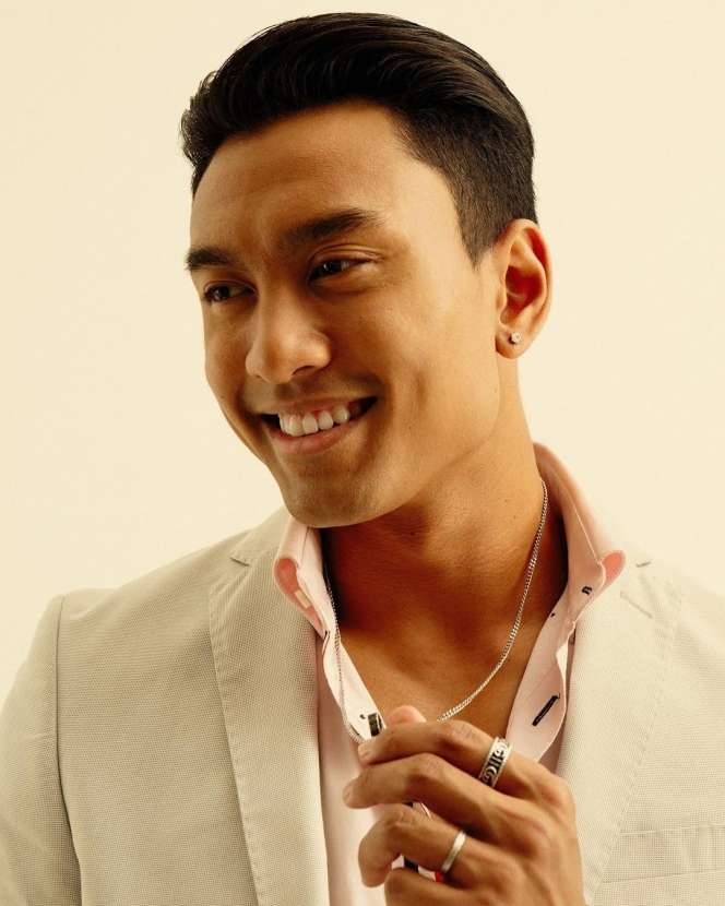 10 Potret Austin Alexander, Pria Ganteng yang Dijodohkan dengan Fuji, Bikin Thariq Halilintar Galau!