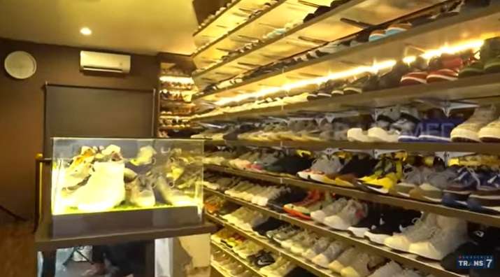 8 Potret Rumah Mewah Crazy Rich Maliki Andrizal, Punya Koleksi Lego Ribuah Jenis