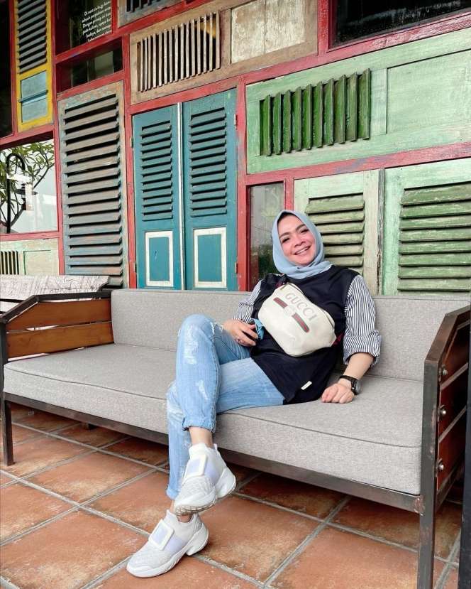 Tajir Melintir, 8 Seleb Ini Ternyata Doyan Berburu Barang Diskon, Artis Terakhir Bikin Syok!