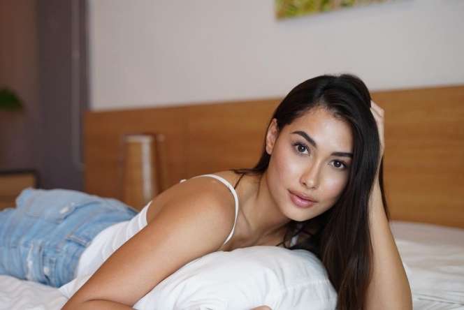 Miranda 'Layangan Putus' Ternyata Eks Putri Indonesia, Lihat 10 Foto Kesehariannya, Cantik Abis!