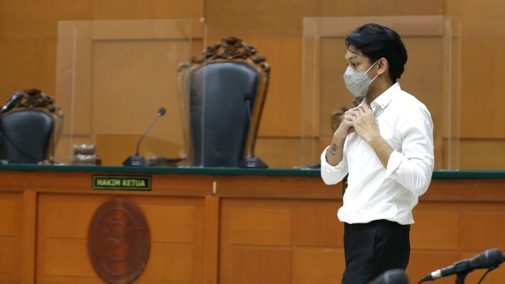 FOTO: Gaga Muhammad Dituntut Hukuman 4,5 Tahun Penjara