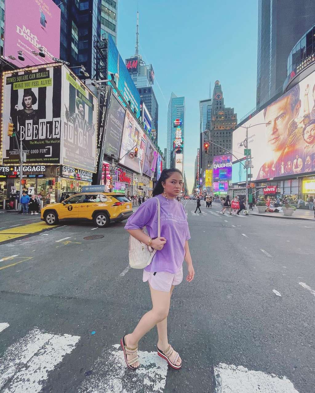 5 Potret Terbaru Marshanda Makin Percaya Diri dengan Tubuhnya yang Sekarang