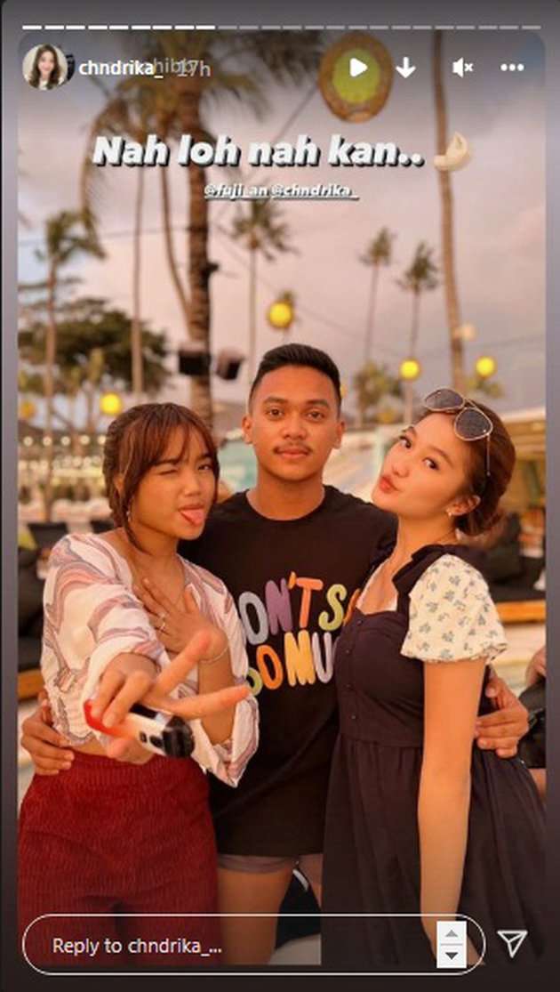 5 Momen Fuji Tutupi Aurat Saat Bikin Konten Bareng Chika