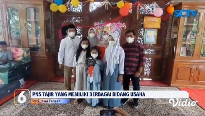 9 Penampakan Rumah Mewah Sekdes Pati yang Viral, Hadiahi Anak 3 Mobil Mewah Seharga Rp3 Miliar
