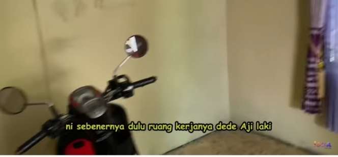9 Penampakan Rumah Orangtua Iis Dahlia di Indramayu, Punya Banyak Kamar!