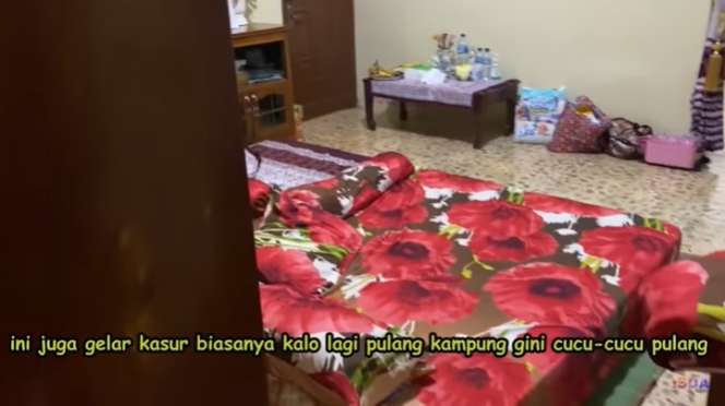 9 Penampakan Rumah Orangtua Iis Dahlia di Indramayu, Punya Banyak Kamar!