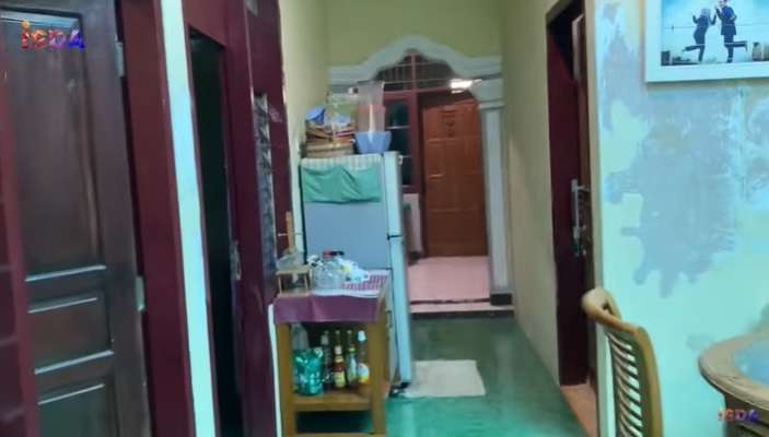 9 Penampakan Rumah Orangtua Iis Dahlia di Indramayu, Punya Banyak Kamar!