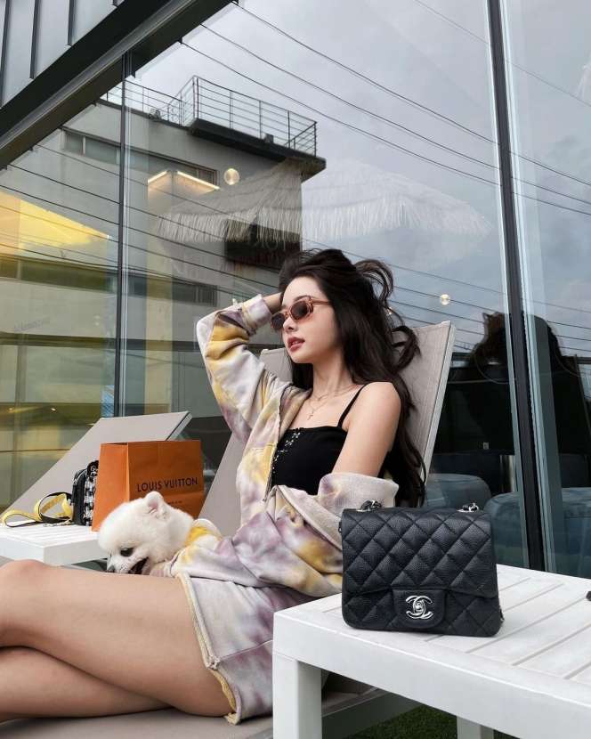 10 Potret Song Ji A, Selebgram Cantik yang Viral karena Mirip Jennie Blackpink