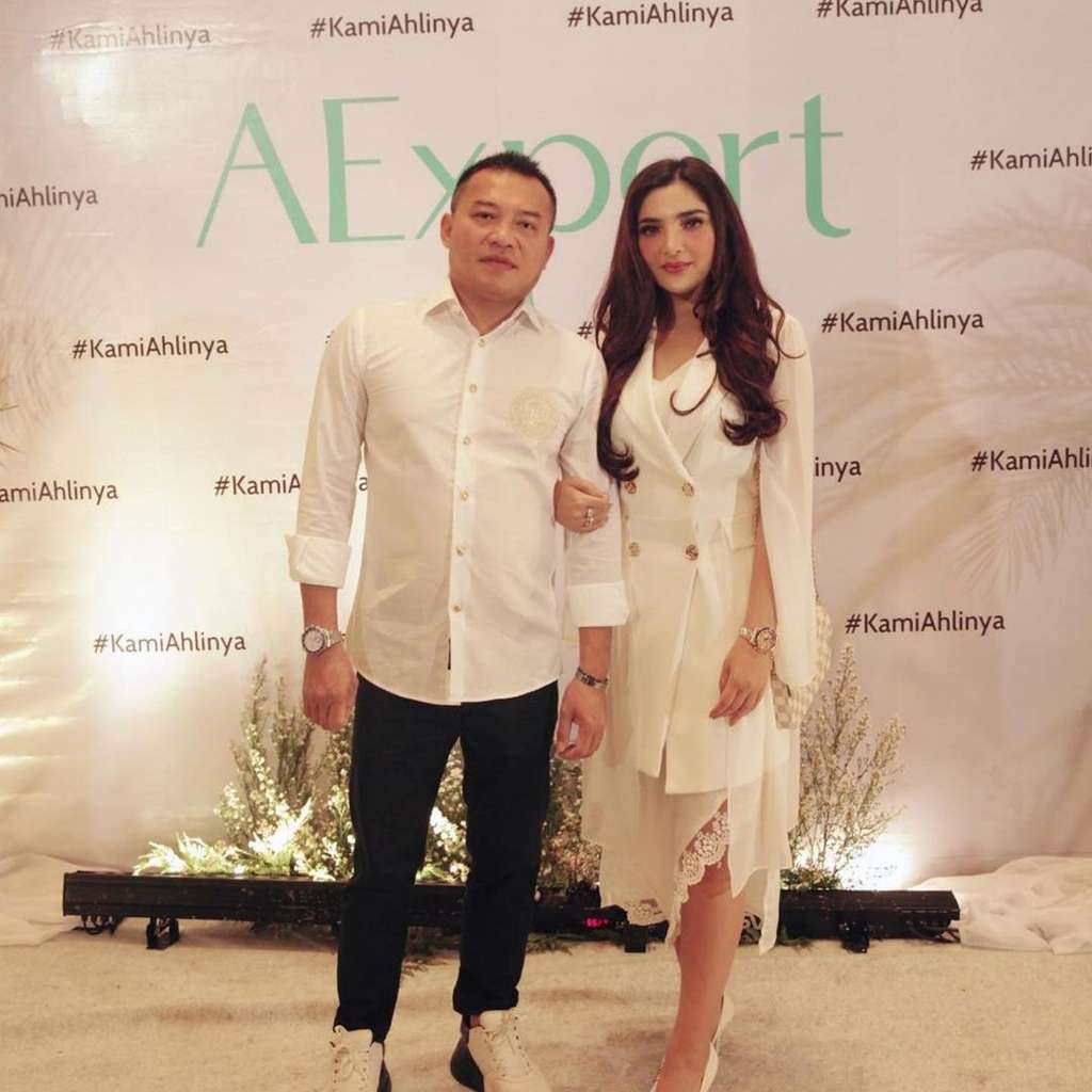 Potret Adu Gaya Anang Hermansyah VS Raul Lemos, Dibilang Mirip! 
