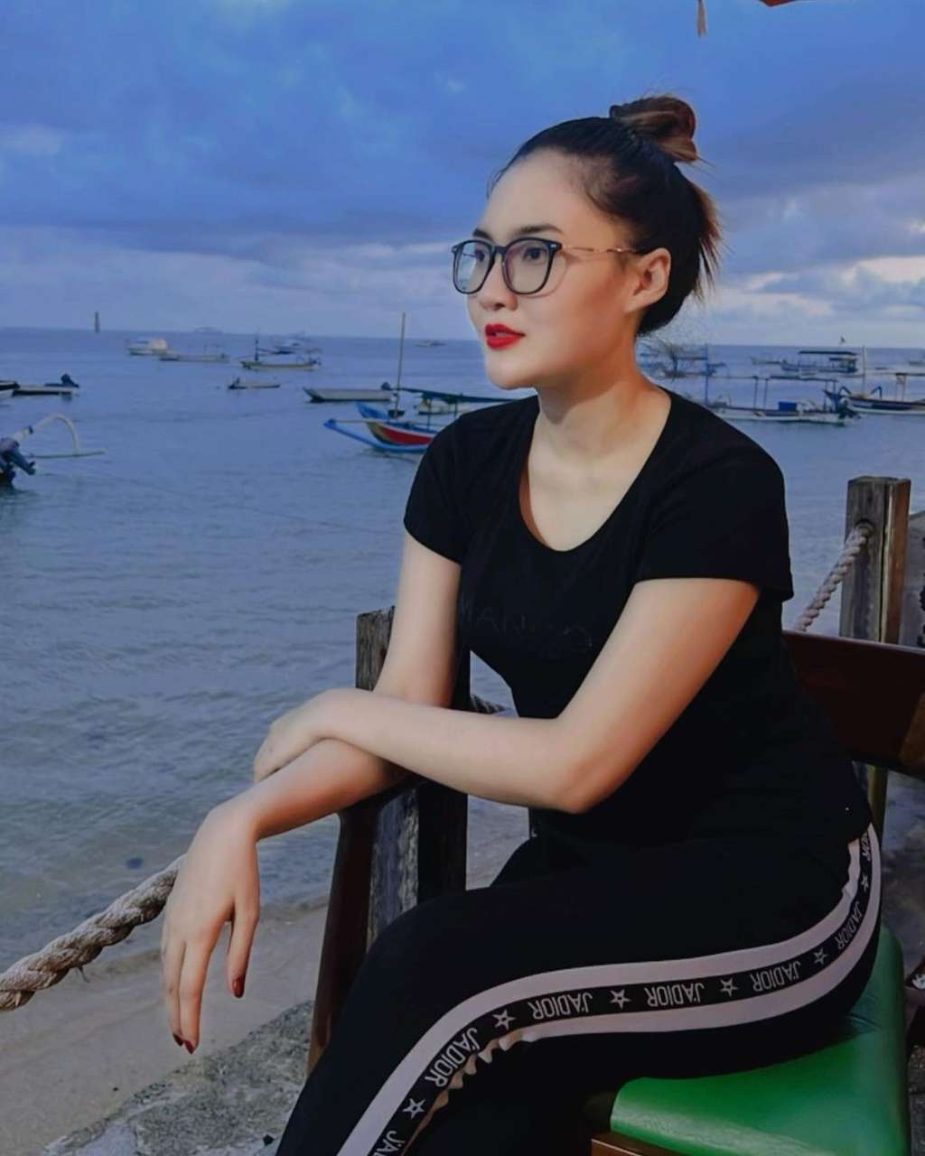 Hanya Butuh Waktu Singkat, 5 Potret Nella Kharisma Makin Singset Usai Melahirkan 