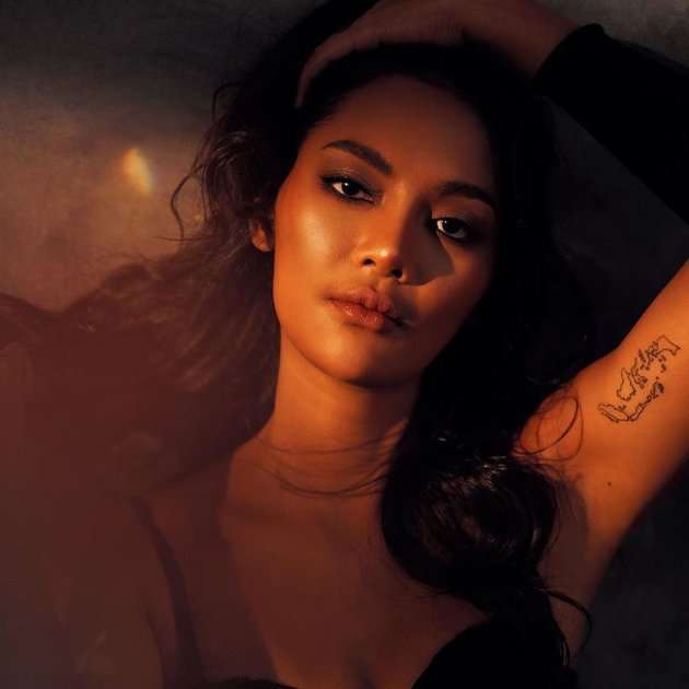 8 Potret Erika Carlina Sahabat Laura Anna yang Jadi Sorotan Terkait Video Gaga Muhammad