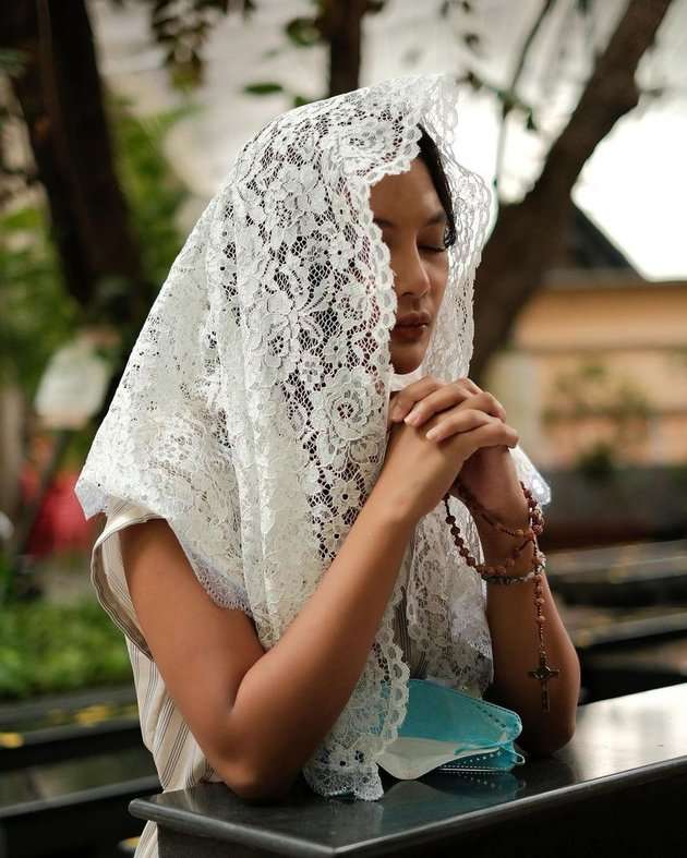 8 Potret Erika Carlina Sahabat Laura Anna yang Jadi Sorotan Terkait Video Gaga Muhammad