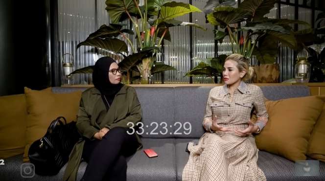 Ngaku Tak Mampu, Intip 10 Gaya Sosialita Ibu Gaga Muhammad Tenteng Tas Mewah