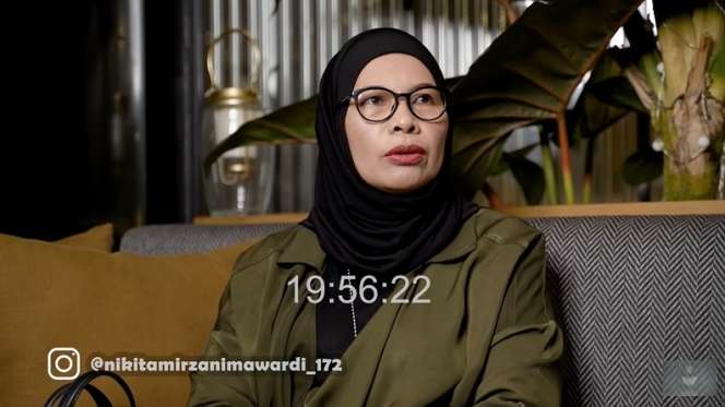 Ngaku Tak Mampu, Intip 10 Gaya Sosialita Ibu Gaga Muhammad Tenteng Tas Mewah