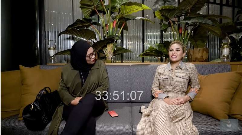 Ngaku Tak Mampu, Intip 10 Gaya Sosialita Ibu Gaga Muhammad Tenteng Tas Mewah
