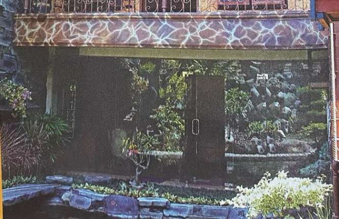 Tajir Melintir, 7 Potret Rumah Mewah Ibu Inul Daratista di Pasuruan