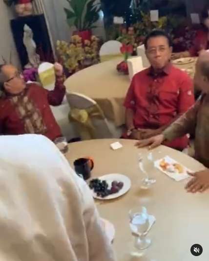 10 Potret ‘Mewahnya’ Rumah Konglomerat Prajogo Pangestu, Orang Terkaya Ke-3 di Indonesia!