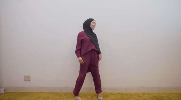 8 Potret Terbaru Lesty Kejora Pamer ‘Bodygoals’ Usai Melahirkan, Badannya Bikin Ibu-Ibu Iri