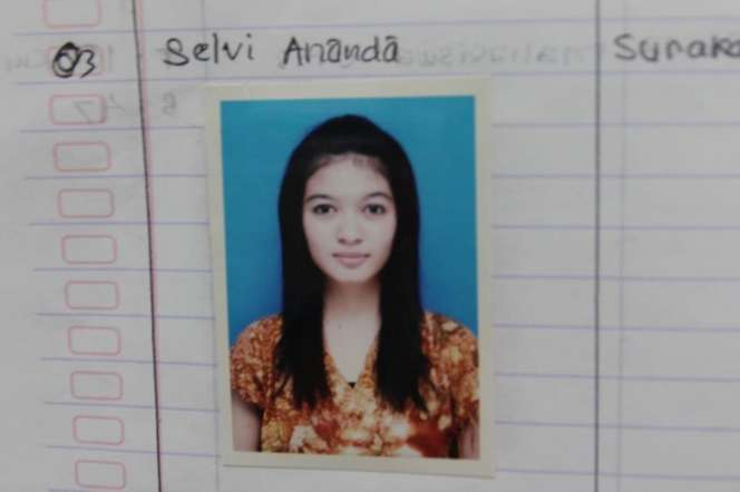 8 Potret Transformasi Selvi Ananda, Paras Cantiknya Bikin Kagum!