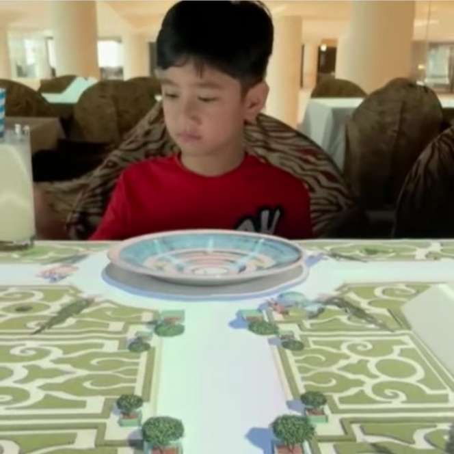 Potret Rafathar Makan di Restoran Mewah Berkonsep Unik, Harganya Bikin Kantong Menjerit!