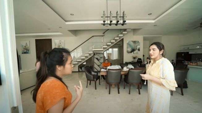 10 Potret Rumah Mewah Anang-Ashanty di Bali, Bak Istana Terbengkalai, Tembok pada Bocor!