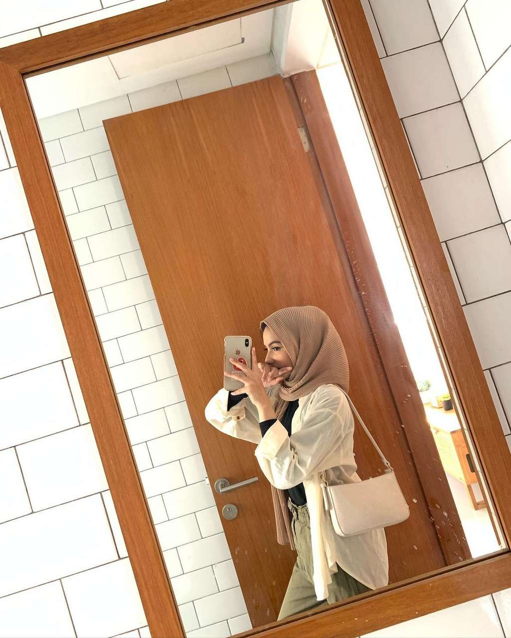10 Potret Faradiba Fahira, Selebgram Cantik yang Disebut Kekasih Baru Keanu Angelo