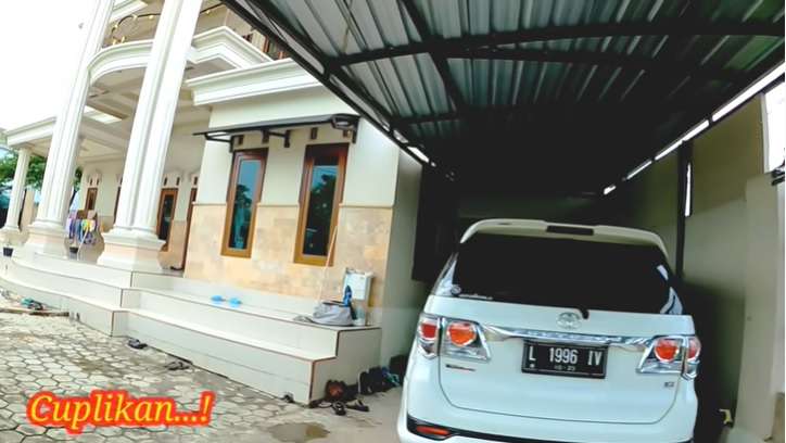 8 Penampakan Kampung TKI Arab Saudi di Madura, Isinya Bikin Melongo!