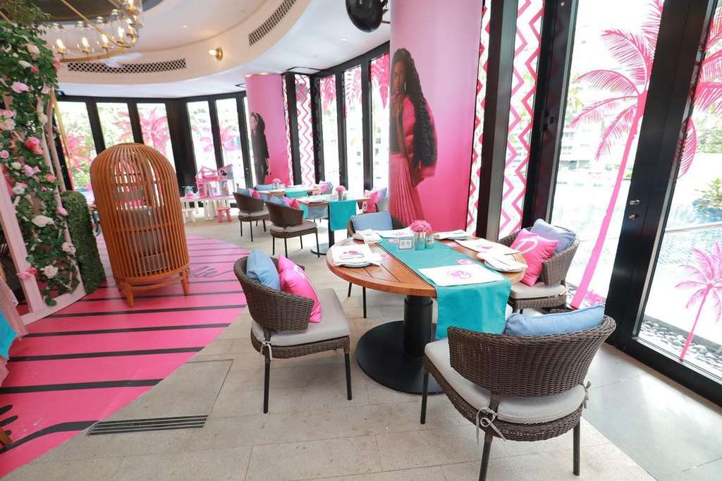 10 Potret Perayaan Ultah Siti Nurhaliza ke 43, Bak Pesta ABG-Bertema Barbie & Serba Pink!