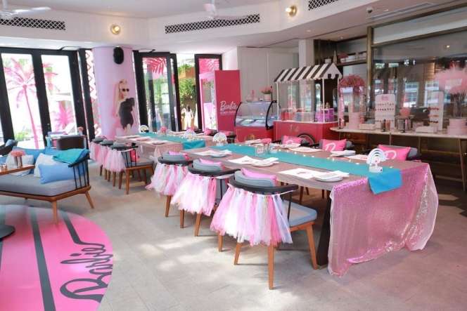 10 Potret Perayaan Ultah Siti Nurhaliza ke 43, Bak Pesta ABG-Bertema Barbie & Serba Pink!