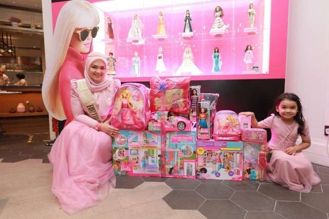 10 Potret Perayaan Ultah Siti Nurhaliza ke 43, Bak Pesta ABG-Bertema Barbie & Serba Pink!