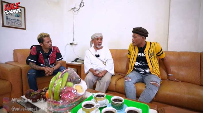 Penampakan Rumah Pelawak Qomar, Bak Gedung Megah!
