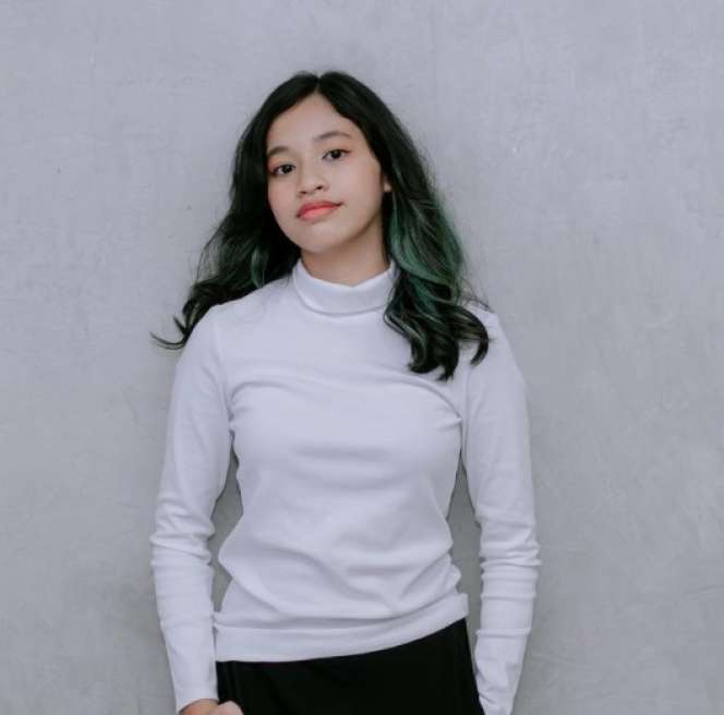 Disebut Mirip Ibu Sambungnya, Lihat 8 Potret Shakiena Azalea Putri Cantik Pasha