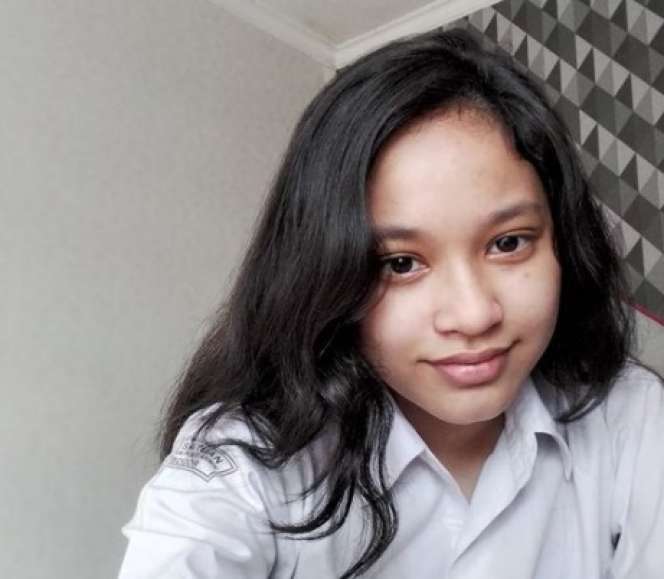 Disebut Mirip Ibu Sambungnya, Lihat 8 Potret Shakiena Azalea Putri Cantik Pasha