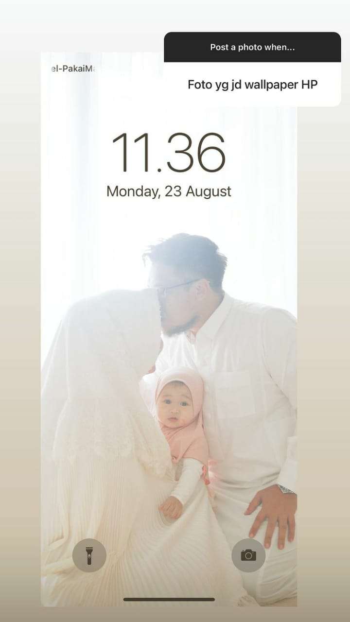 10 Foto Wallpaper di HP Artis yang Tak Sengaja Tersorot, Thariq Halilintar Terciduk Pakai Foto Fuji!