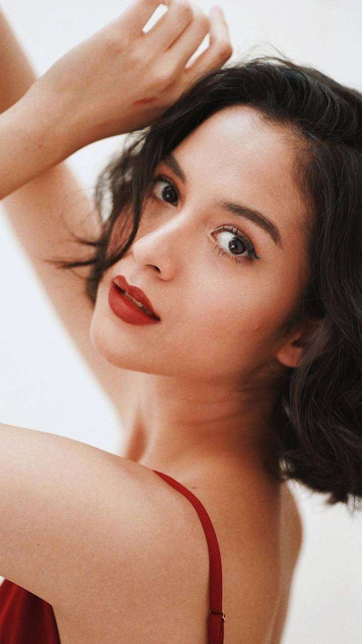 5 Nama Artis Cantik Keturunan Italia, Putri Marino ada Unsur Khas Bali