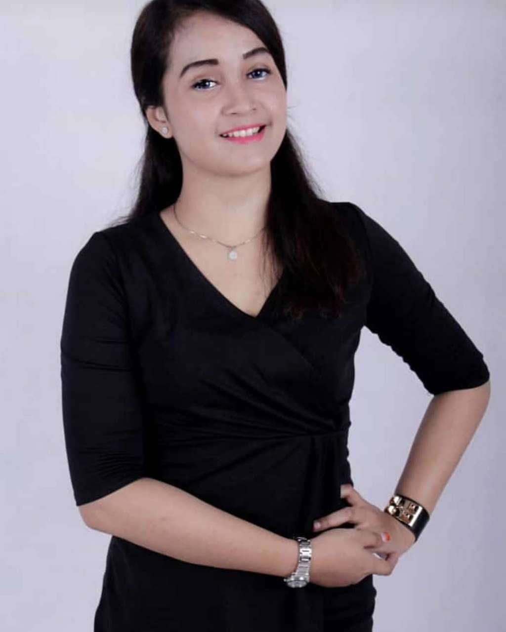Ingat Rahandini, Mantan Istri Daus Mini yang Paling Cantik? Dulu Minta Cerai Lewat WhatsApp, Kini Berani Tampil Seksi