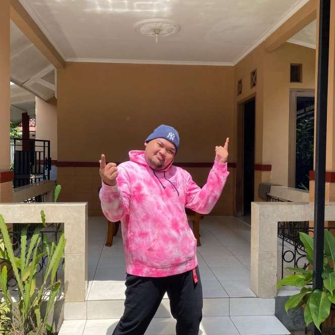 Terjerat Narkoba, Intip 10 Potret Kondisi Rumah Fico Fachriza yang Tak Pernah Tersorot!