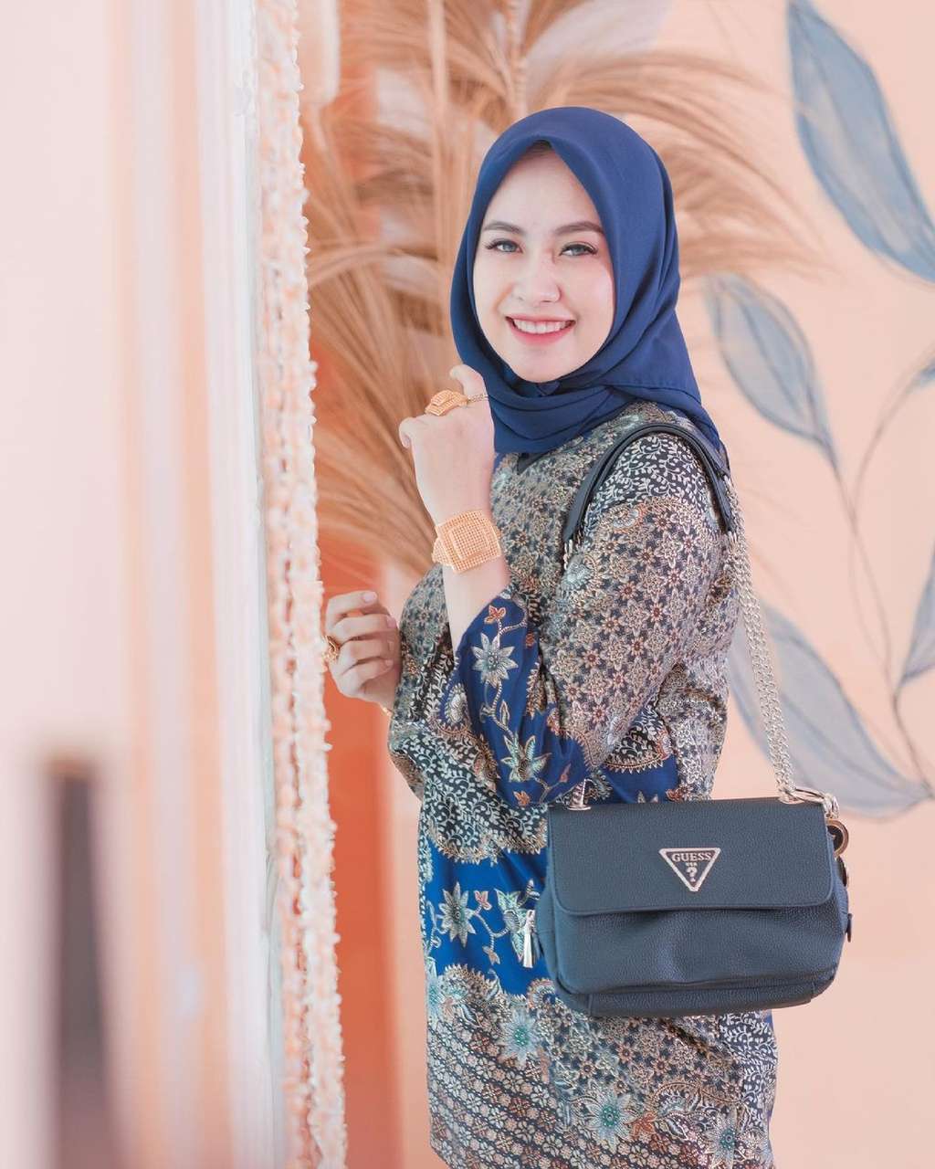 9 Potret Satpol PP Viral yang Cantiknya Kebangetan, Para Pria Auto Pengen Digerebek!