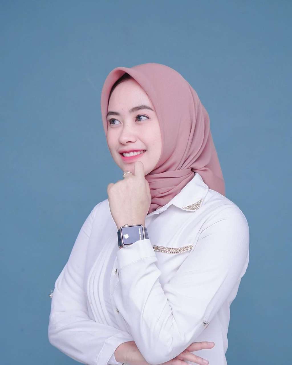 9 Potret Satpol PP Viral yang Cantiknya Kebangetan, Para Pria Auto Pengen Digerebek!