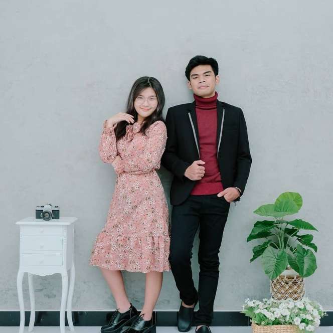 Ingat Ojan Pemain Sketsa? Kini Makin Ganteng & Punya Pacar Super Cantik, Lihat 9 Potretnya!