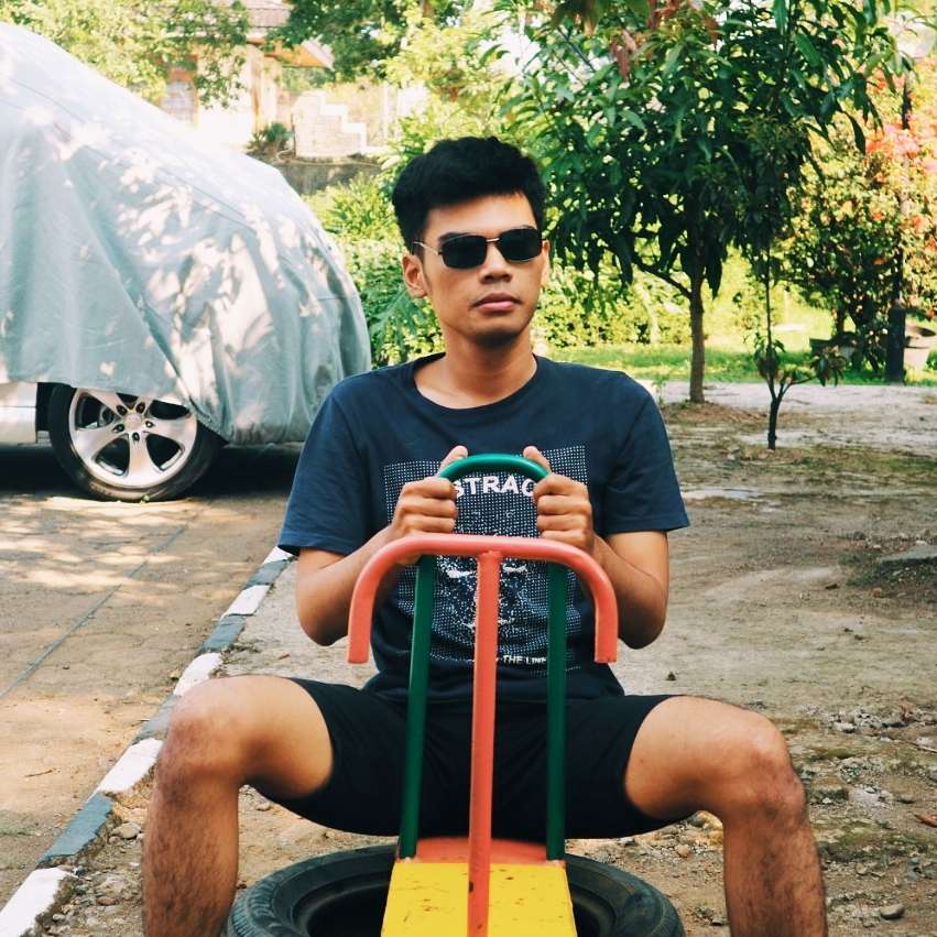 Ingat Ojan Pemain Sketsa? Kini Makin Ganteng & Punya Pacar Super Cantik, Lihat 9 Potretnya!
