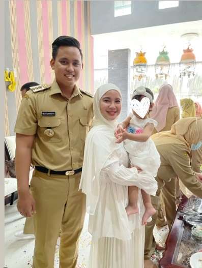 9 Gaya Chacha Frederica yang Kini Jadi Istri Pejabat, Kece Dasteran!