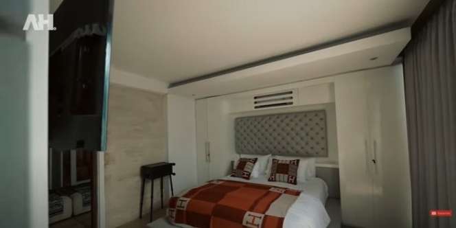 8 Potret Rumah Mewah Crazy Rich Bali Maharani Kemala, Punya Ruangan Khusus Tas Branded!