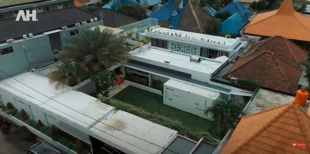 8 Potret Rumah Mewah Crazy Rich Bali Maharani Kemala, Punya Ruangan Khusus Tas Branded!